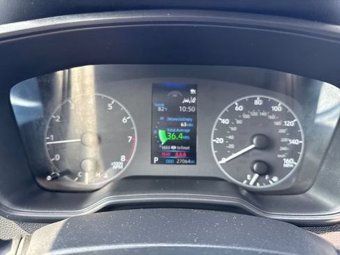 Used 2025 Toyota Corolla LE FWD image 16