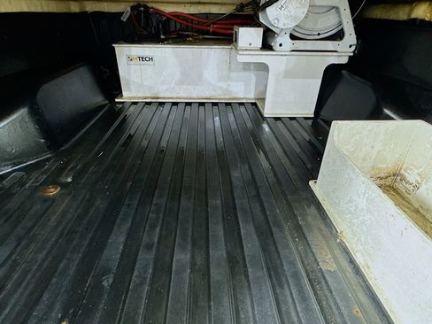 Used 2020 Toyota Tacoma SR image 30