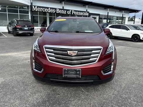 Used 2017 Cadillac XT5 Luxury w/ Driver Awareness Package image 8