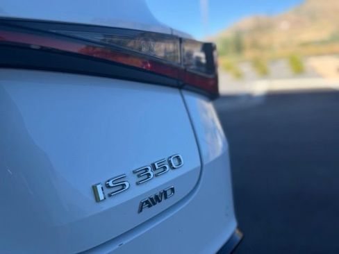 Used 2022 Lexus IS 350 F Sport w/ Navigation Package AWD/4WD image 10