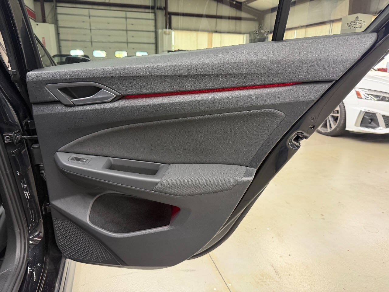 Used 2022 Volkswagen GTI SE FWD image 14