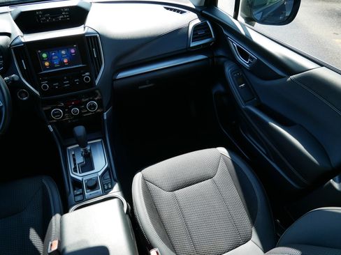 Used 2019 Subaru Forester Premium image 11