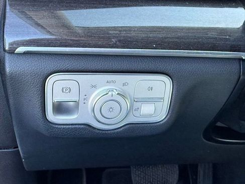 Used 2020 Mercedes-Benz GLE 350 4MATIC image 20