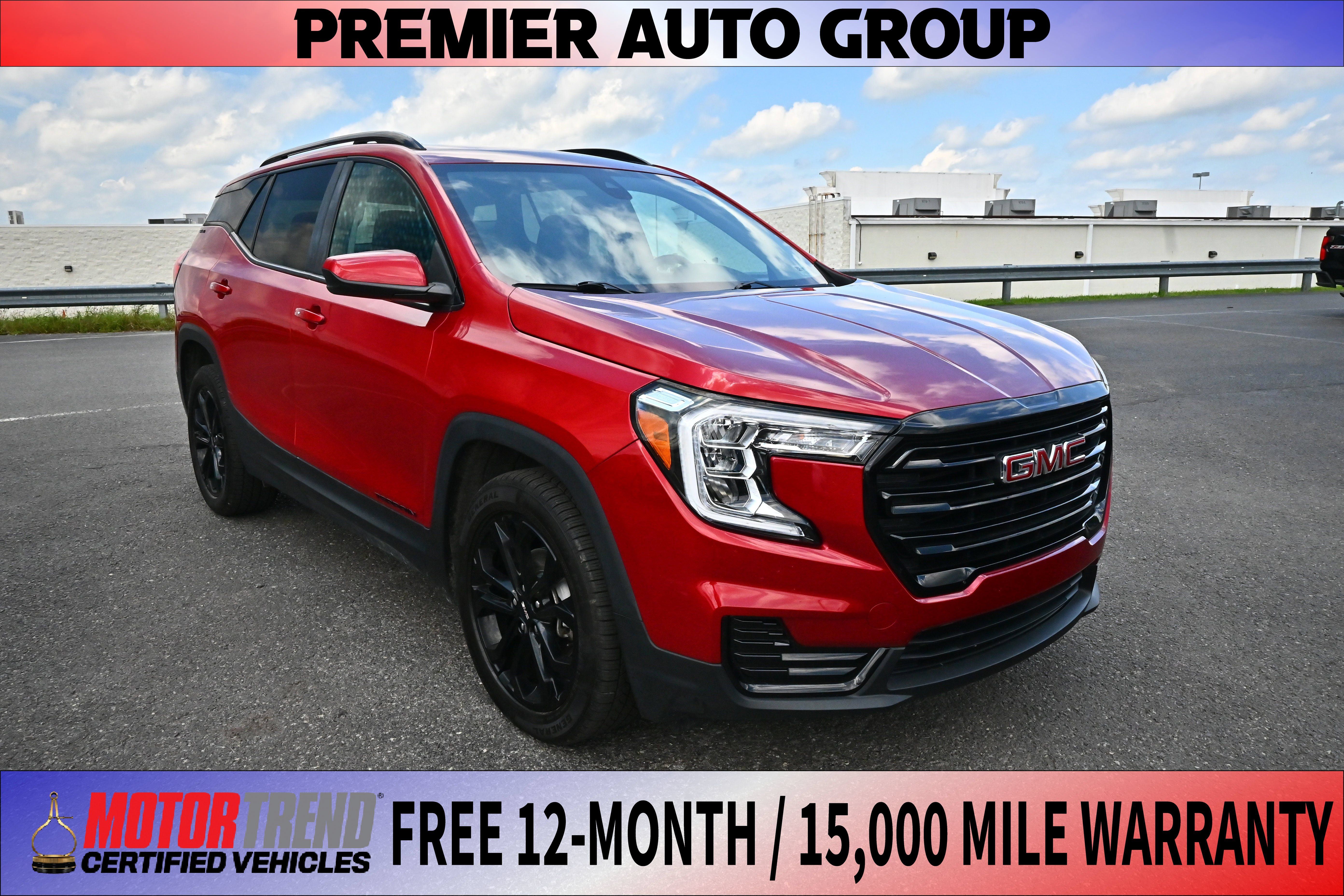 Used 2022 GMC Terrain SLE w/ Driver Convenience Package AWD/4WD image 1