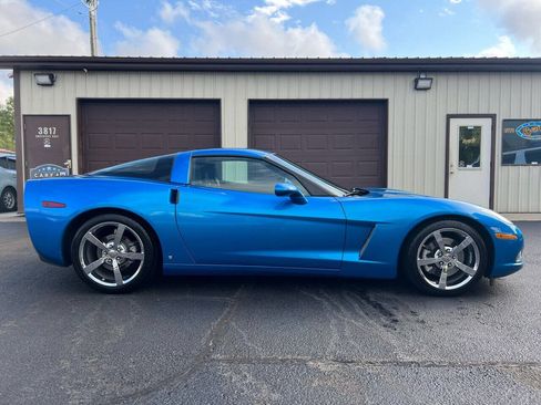 Used 2008 Chevrolet Corvette Coupe w/ Preferred Equipment Group RWD image 10