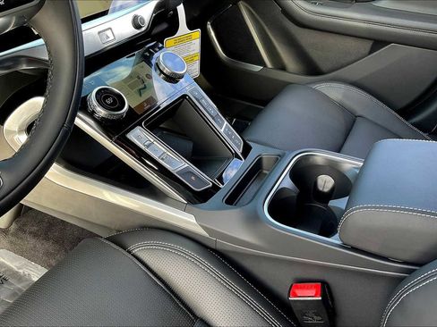 New 2024 Jaguar I-PACE R-Dynamic HSE image 10