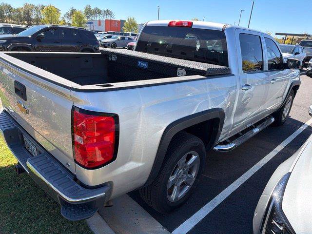 Used 2018 Chevrolet Silverado 1500 LT w/ All Star Edition RWD image 4