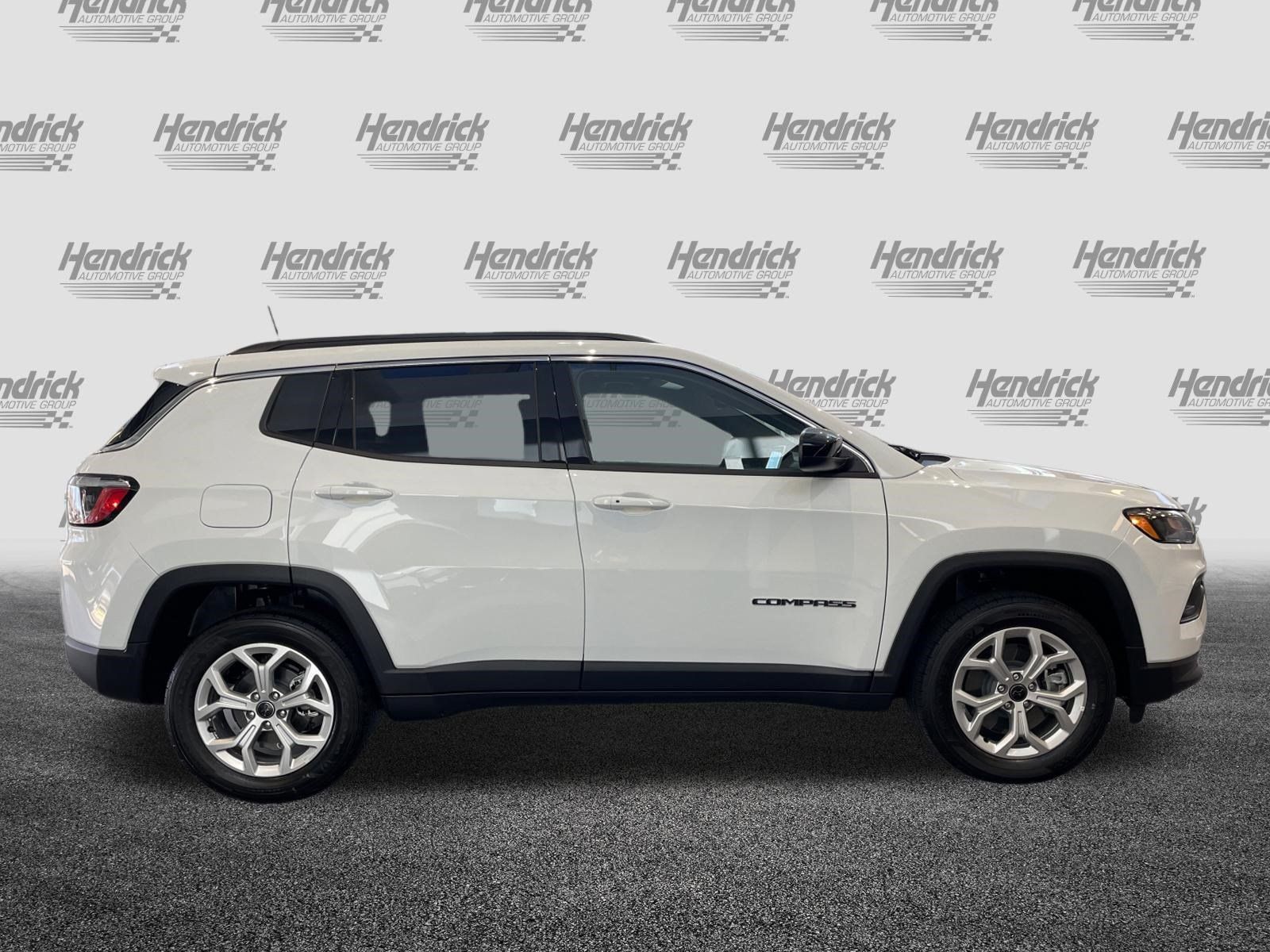Certified 2026 Jeep Compass Latitude AWD/4WD image 11