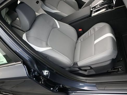 New 2026 Toyota Camry SE FWD image 15