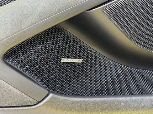 Used 2022 Porsche 718 Cayman GT4 RWD image 15