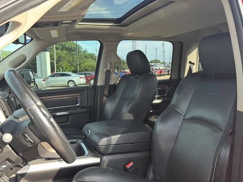 Used 2017 RAM 1500 Laramie AWD/4WD image 97