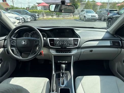 Used 2015 Honda Accord LX image 12