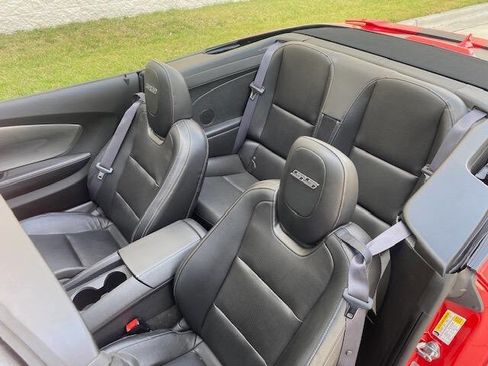 Used 2011 Chevrolet Camaro SS w/ RS Package image 17