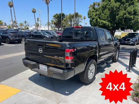Used 2022 Nissan Frontier SV AWD/4WD image 6