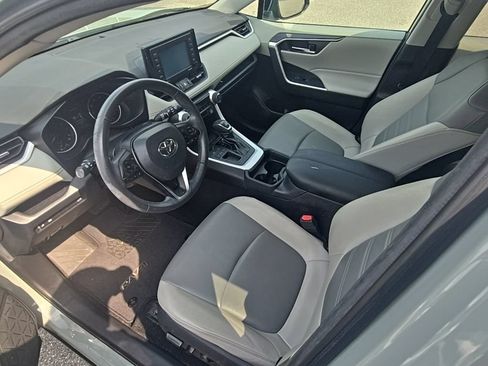 Certified 2020 Toyota RAV4 XLE Premium FWD image 12