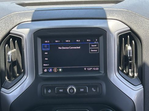 Used 2024 Chevrolet Silverado 1500 Custom Trail Boss AWD/4WD image 18