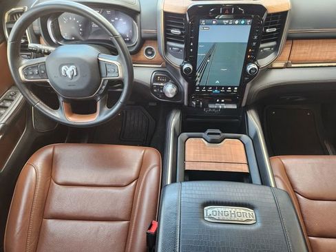 Used 2023 RAM 1500 Limited w/ Body Color Bumper Group image 26