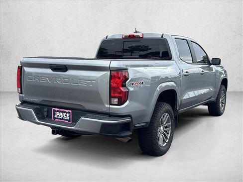 Used 2023 Chevrolet Colorado LT w/ LT Convenience Package II AWD/4WD image 5