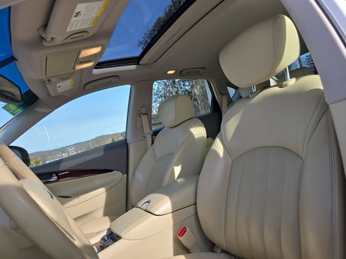 Used 2015 INFINITI QX50 Journey w/ Premium Package image 12