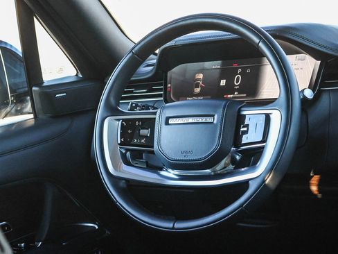 Certified 2023 Land Rover Range Rover SE image 26