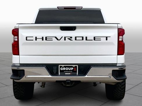 Used 2019 Chevrolet Silverado 1500 LT w/ Trailering Package image 5