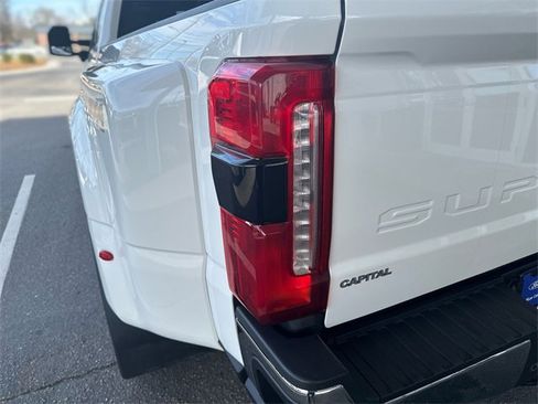 Certified 2024 Ford F350 Lariat w/ Lariat Ultimate Package image 25