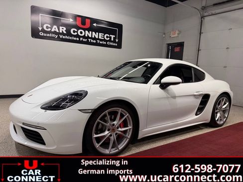 Used 2019 Porsche 718 Cayman S RWD image 1