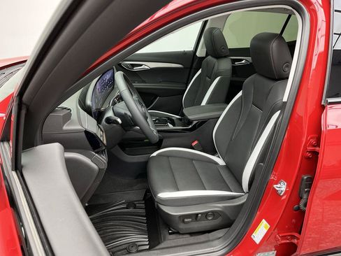 Used 2026 Buick Envision Sport Touring AWD/4WD image 10