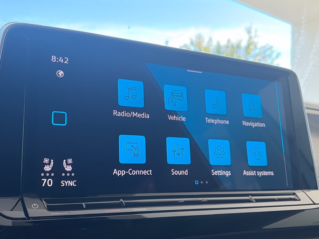 Certified 2024 Volkswagen Atlas SE w/ Panoramic Sunroof Package FWD image 20