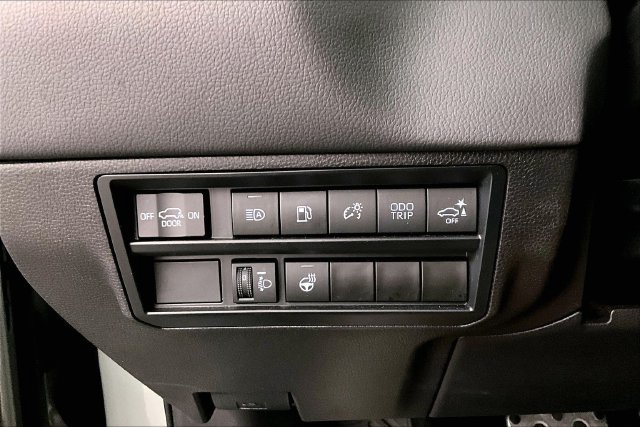 Used 2024 Toyota Sequoia SR5 w/ TRD Off-Road Package AWD/4WD image 38
