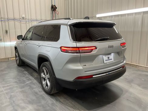 Used 2021 Jeep Grand Cherokee L Limited w/ MOPAR Finishing Package image 22