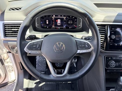 Used 2022 Volkswagen Atlas SEL Premium AWD/4WD image 24