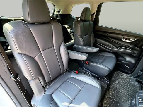 Used 2024 Subaru Ascent Limited w/ Technology Package AWD/4WD image 20