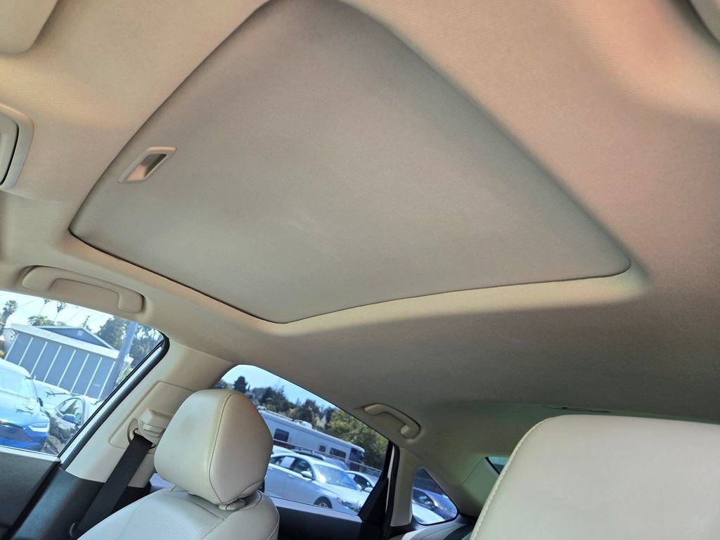 Used 2024 Honda Accord Touring image 18