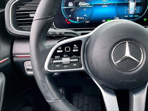 Used 2022 Mercedes-Benz GLS 450 4MATIC image 24