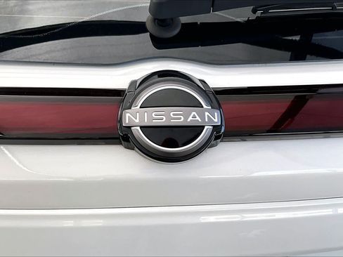 Certified 2024 Nissan Kicks SV w/ Interior Electronics Package FWD image 30