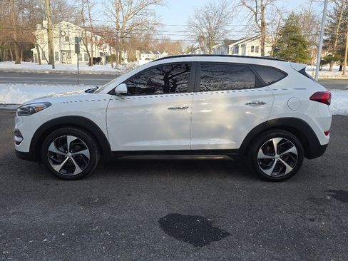 Used 2016 Hyundai Tucson Limited w/ Option Group 03 image 12