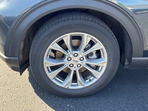 Certified 2023 Ford Explorer XLT w/ Equipment Group 202A image 6