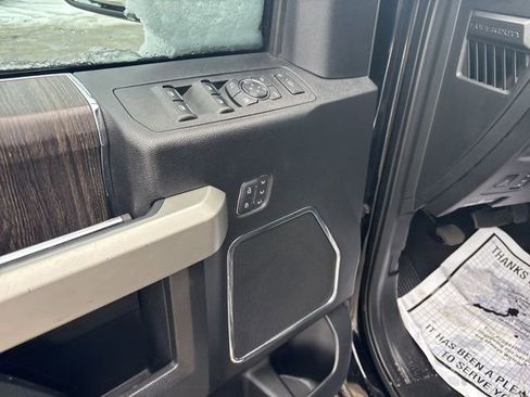 Used 2021 Ford F350 Lariat w/ Lariat Ultimate Package image 9