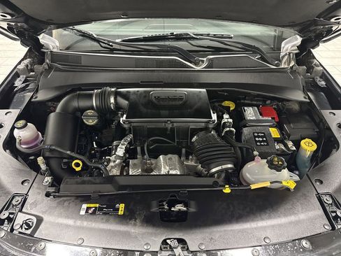 Used 2025 Jeep Compass Latitude w/ Altitude Special Edition image 31