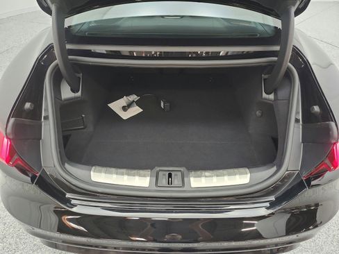 Used 2022 Audi e-tron GT Prestige w/ Prestige Package image 22