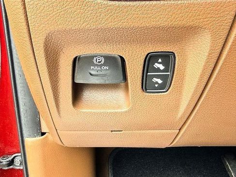 Used 2021 RAM 1500 Laramie AWD/4WD image 41