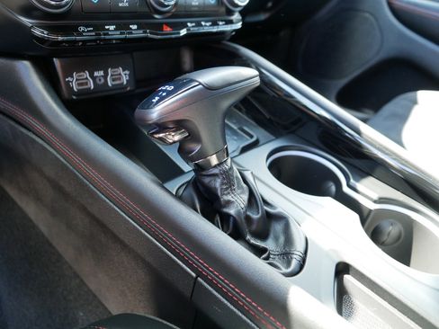 Used 2025 Dodge Durango GT AWD/4WD image 24