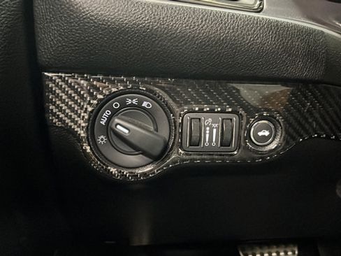 Used 2019 Dodge Challenger SRT Hellcat Redeye RWD image 27