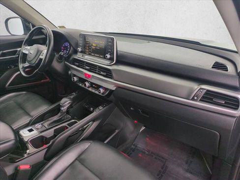 Used 2020 Kia Telluride S FWD image 26