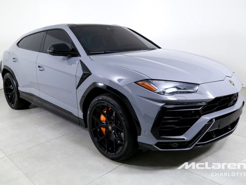 Used 2019 Lamborghini Urus image 3