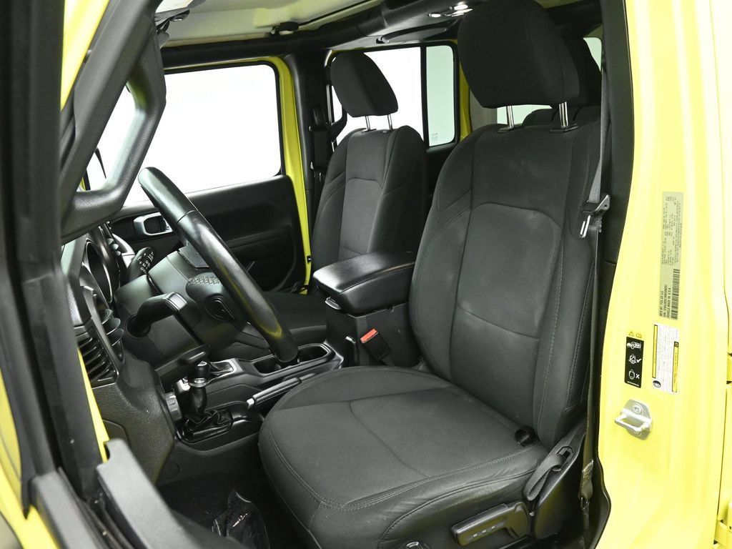 Used 2022 Jeep Wrangler Unlimited Sport AWD/4WD image 12