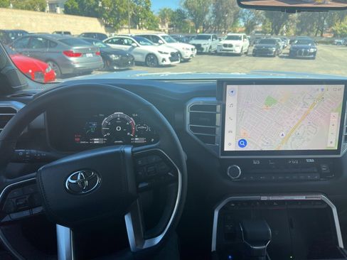 Used 2025 Toyota Tundra Platinum image 19