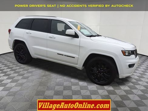 Used 2020 Jeep Grand Cherokee Altitude image 5