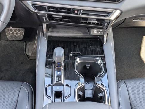 Certified 2024 Lexus RX 350 FWD w/ Accessory Package (K3) image 18